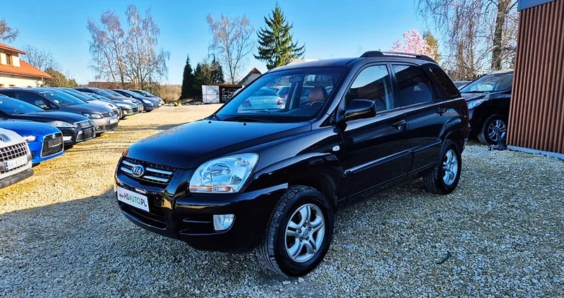 Kia Sportage cena 18700 przebieg: 242000, rok produkcji 2006 z Kielce małe 781